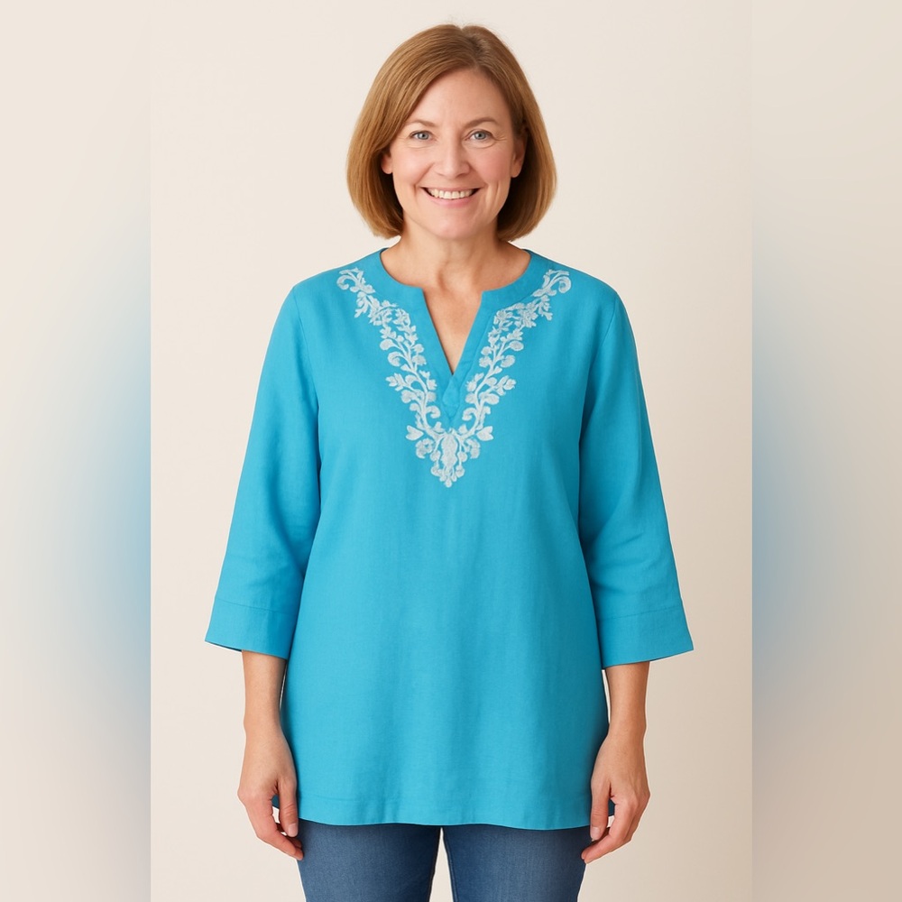 Chico's Turquoise Tunic with White Shine Embroidery